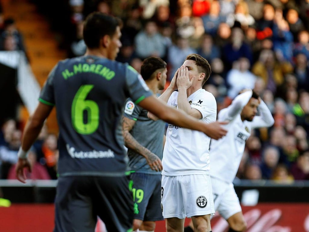 Valencia y la Real Sociedad empatan sin goles
