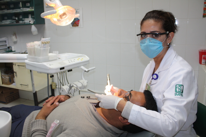 En 2018 se atendieron 5 mil consultas odontológicas: IMSS