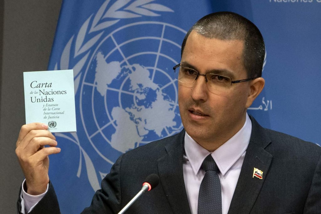 Canciller de Venezuela acusa a EUA de intento de golpe de Estado
