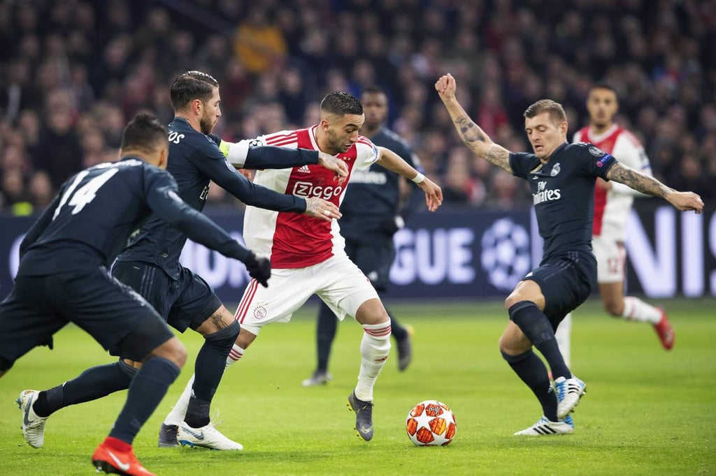 Real Madrid sale con victoria de Amsterdam ante el Ajax