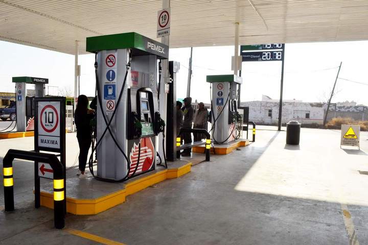 Reportan poco  abasto de gasolina en Gómez Palacio