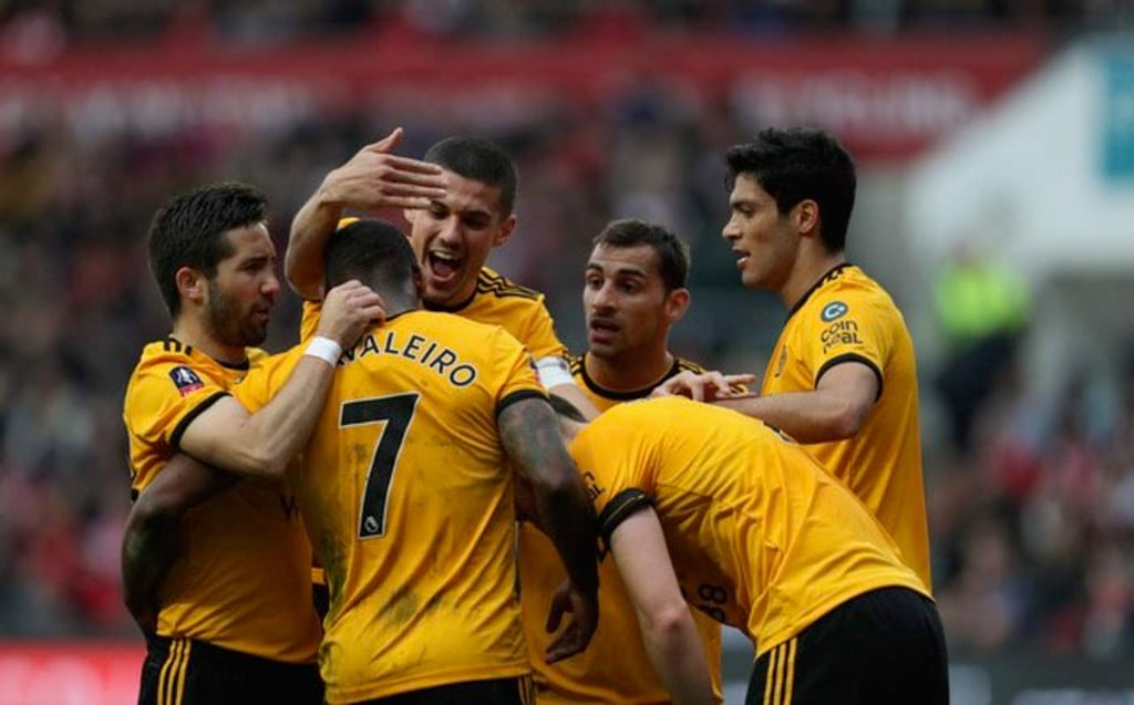 'Wolves' y Jiménez avanzan en la FA Cup