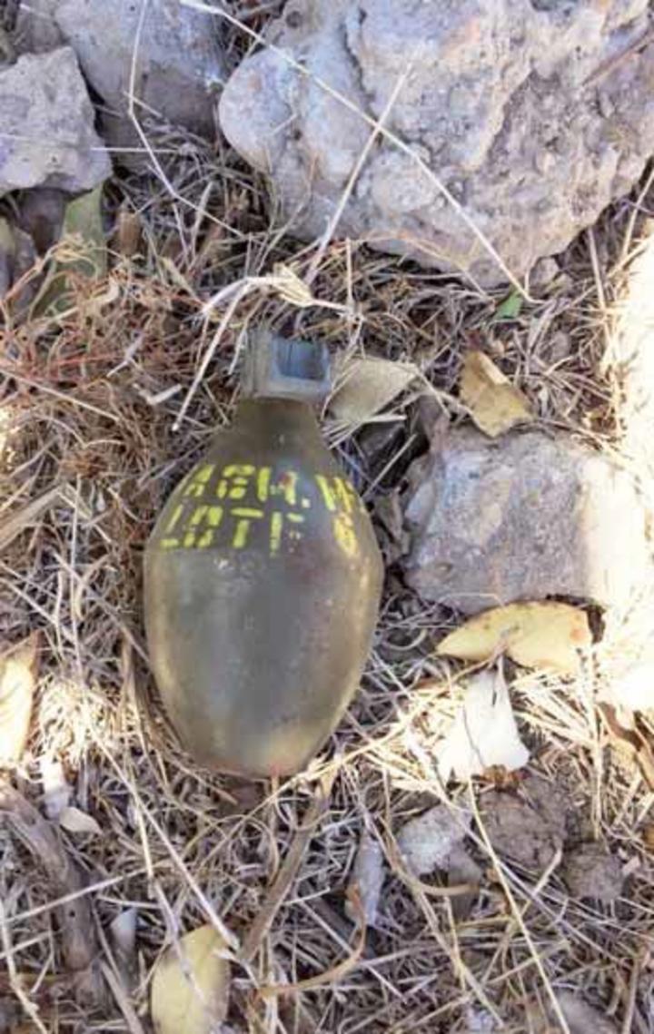 Encuentran granada cerca de El Campestre