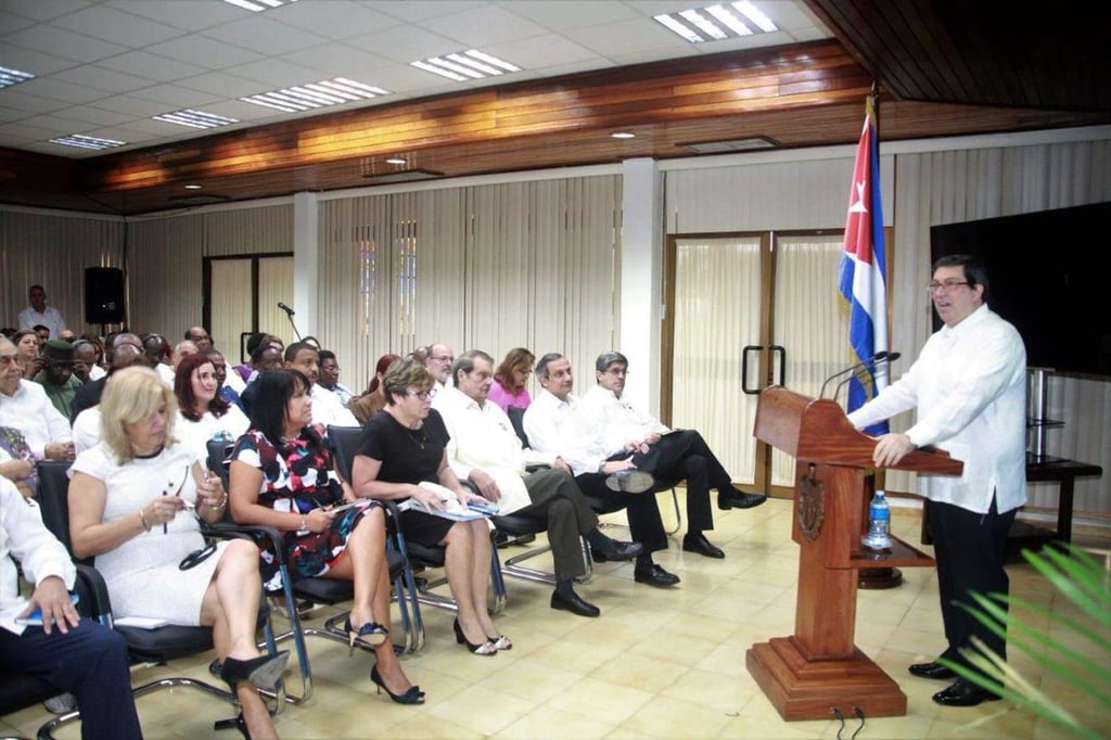 Cuba rechaza acusación de injerencia en Venezuela; pide pruebas a EUA