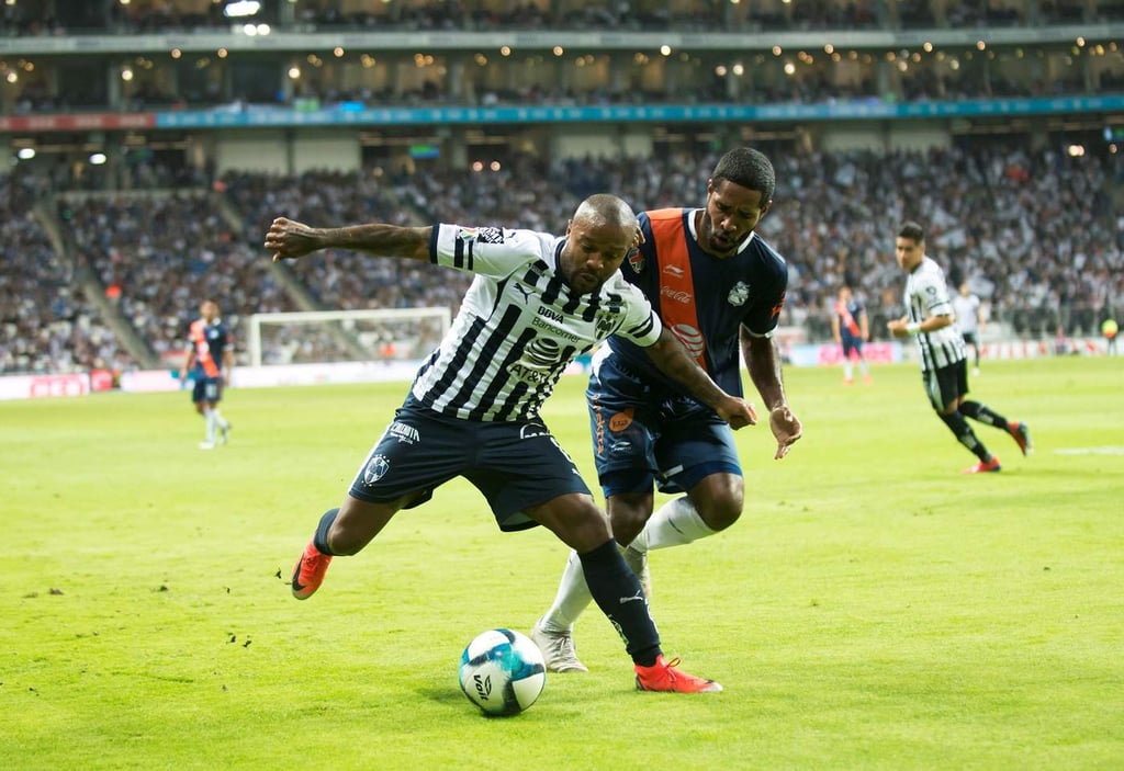 Rayados cede liderato tras empate contra Puebla