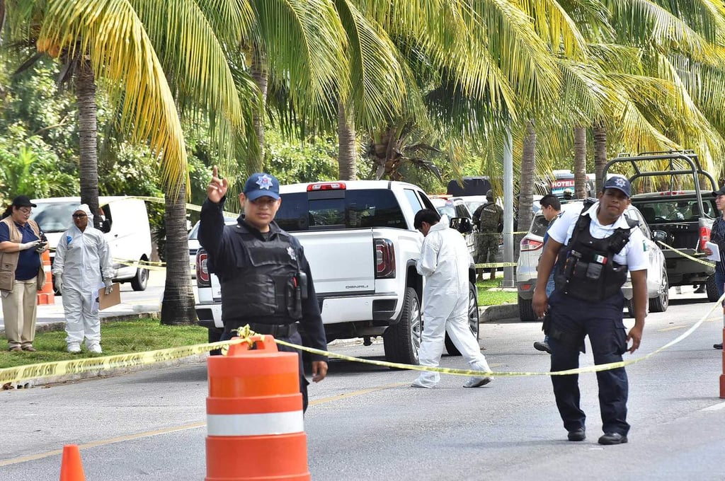 Suman tres muertos tras balacera en Cancún