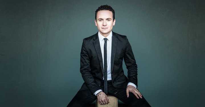 Fonseca lanza sencillo 'VEN', en el que habla de su familia