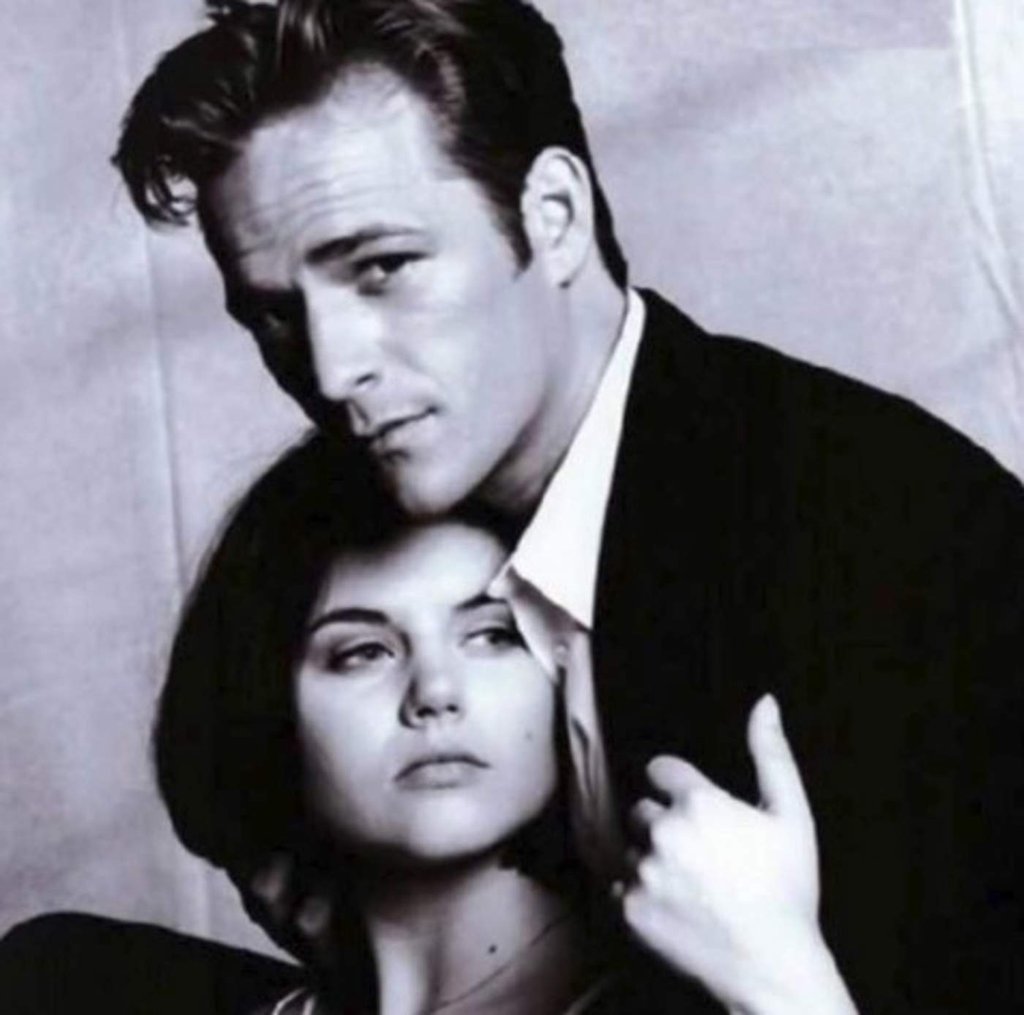 Tiffani Thiessen dedica publicación a Luke Perry