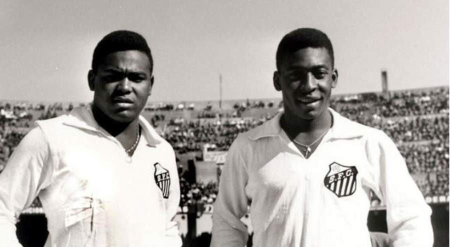 Muere el socio favorito de Pelé en Santos, Coutinho