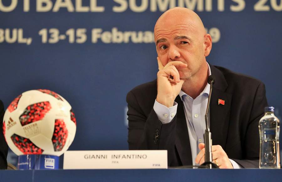 FIFA ve 'viable' Catar 2022 con 48 equipos; anuncia nuevo Mundial de Clubes