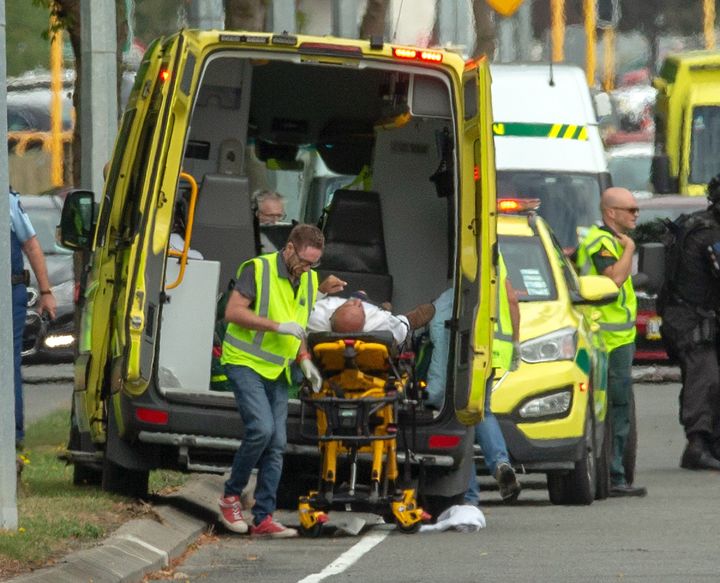 Terrorismo en Nueva Zelanda; 49 muertos