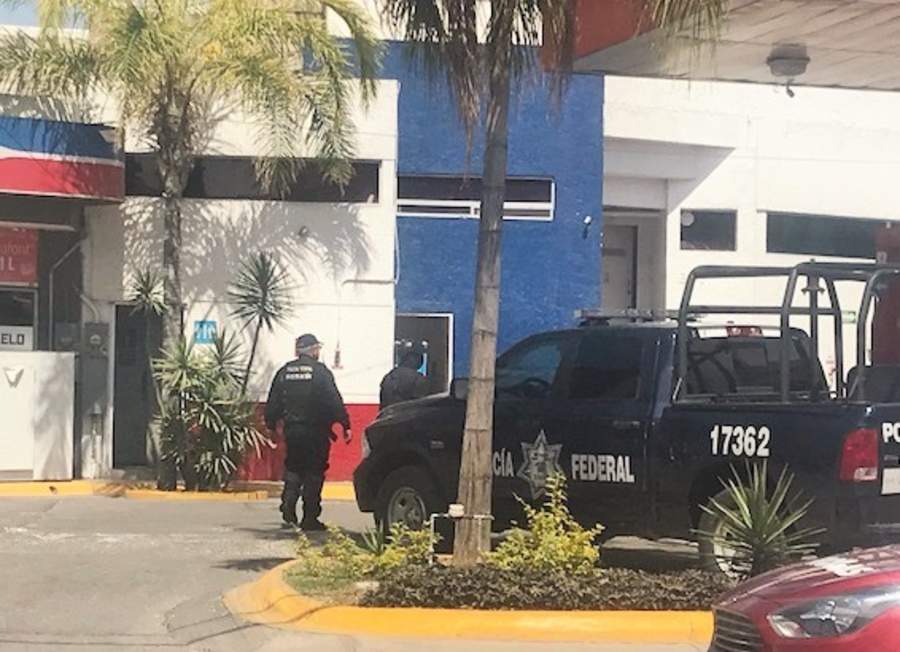 Catean fuerzas federales y estatales dos gasolineras en Gómez Palacio y Torreón