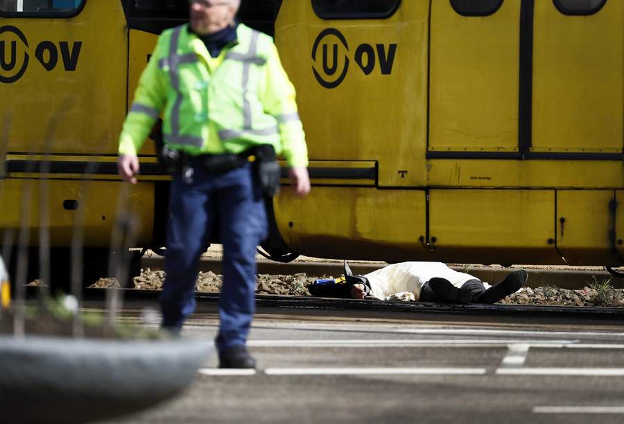 Al menos tres muertos y nueve heridos en el tiroteo en Holanda