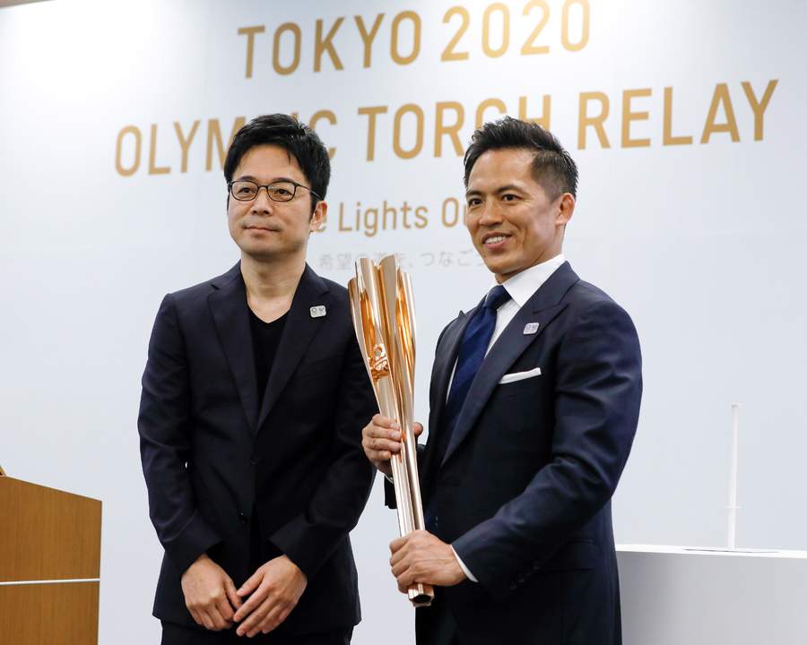 Presentan antorcha de los Juegos Olímpicos de Tokio 2020
