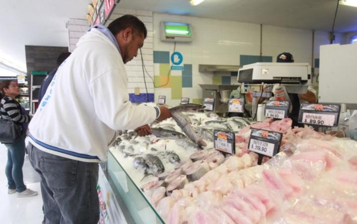 Alimentos contaminados en expendios de pescado y marisco