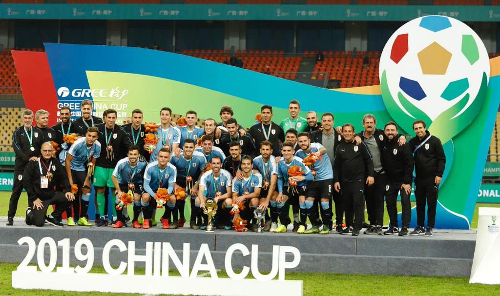 Uruguay golea a Tailandia y se corona en la China Cup