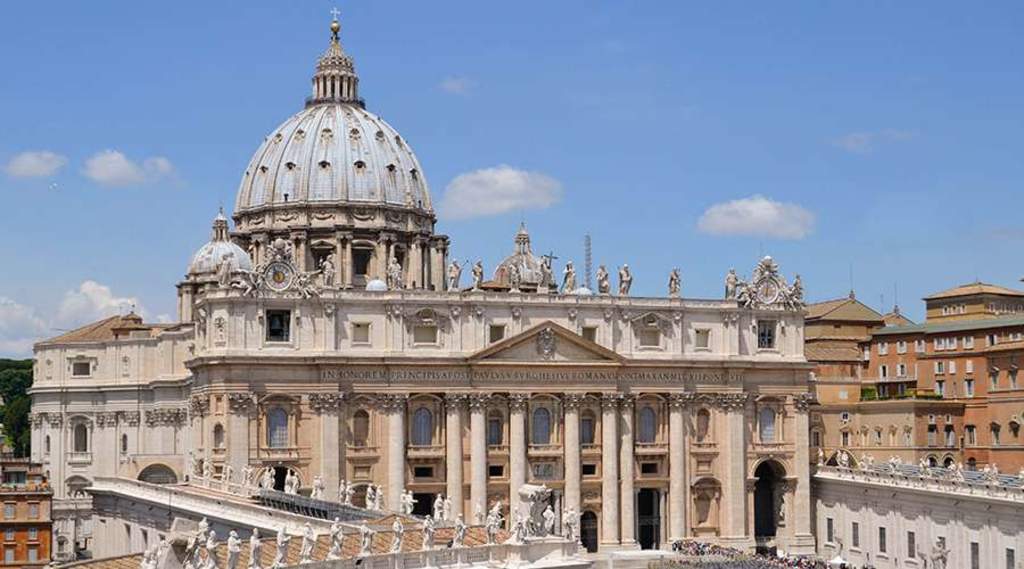 Dimiten directora y redacción del suplemento femenino de L'Osservatore Romano