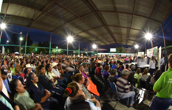 Instalan en ejido nuevo alumbrado