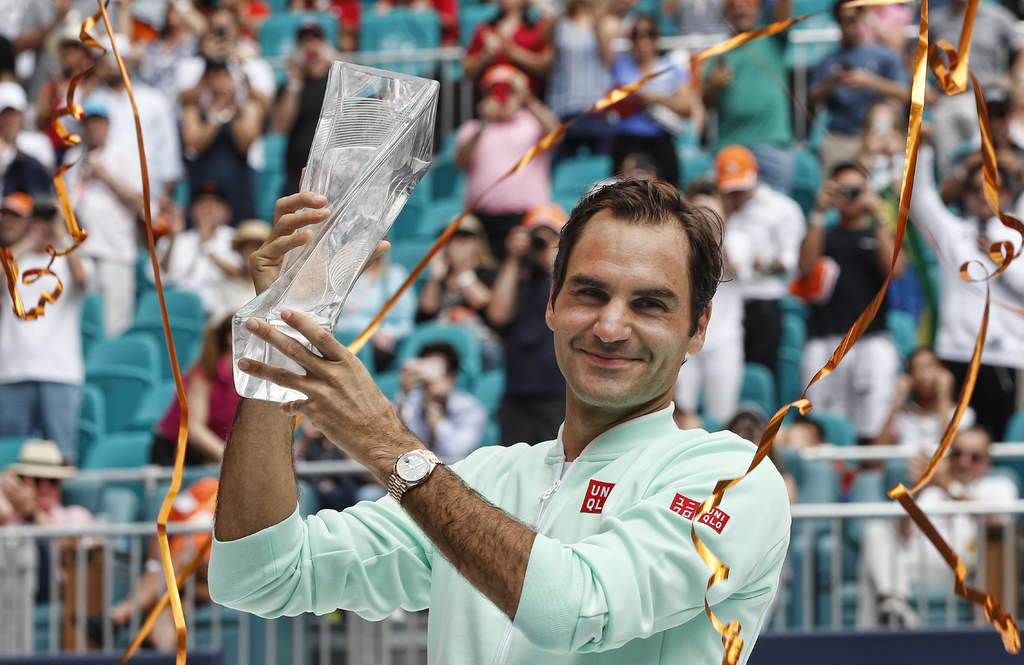 Federer corona su título 101 en Miami
