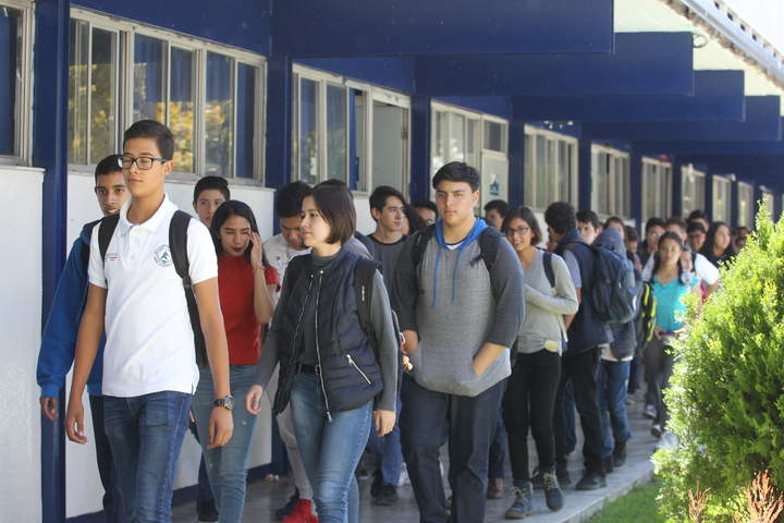 Beca Benito Juárez, universal en preparatoria