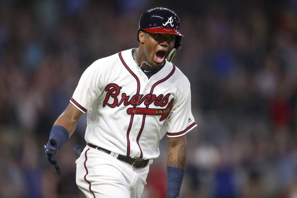 Ronald Acuña firma 'jugoso' contrato con los Braves