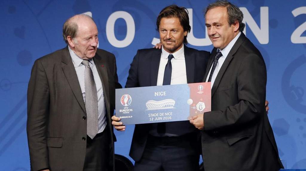 Comentarista francés se disculpa tras opinión racista