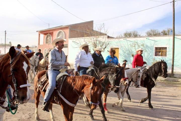 Invitan a Cabalgata contra el cáncer