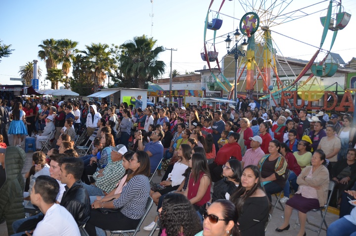 Concluye la Feria Cultural en Poanas