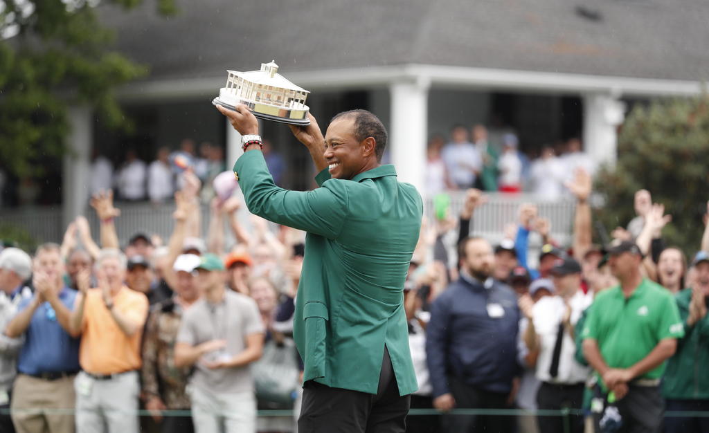Trump premiará con destacado homenaje a Tiger Woods