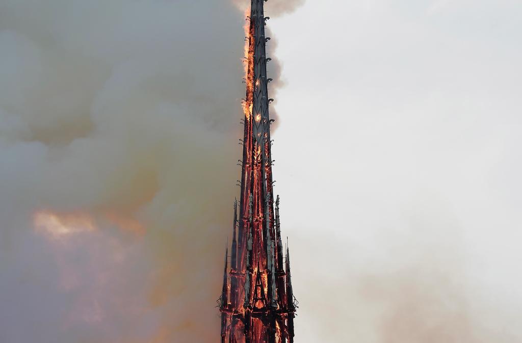 Lanzarán concurso de arquitectos para nueva aguja de Notre Dame