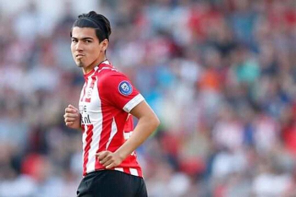 Lozano y Gutiérrez se imponen con PSV al ADO Den Haag