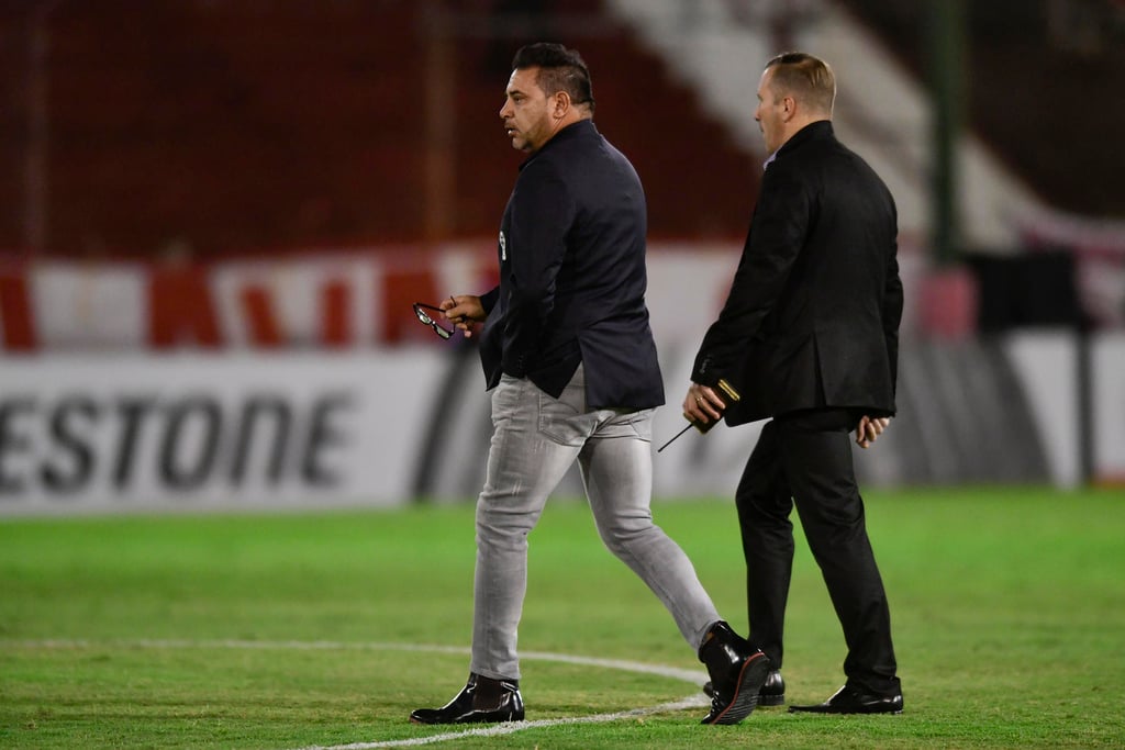 Mohamed renuncia tras fracaso con Huracán en Libertadores