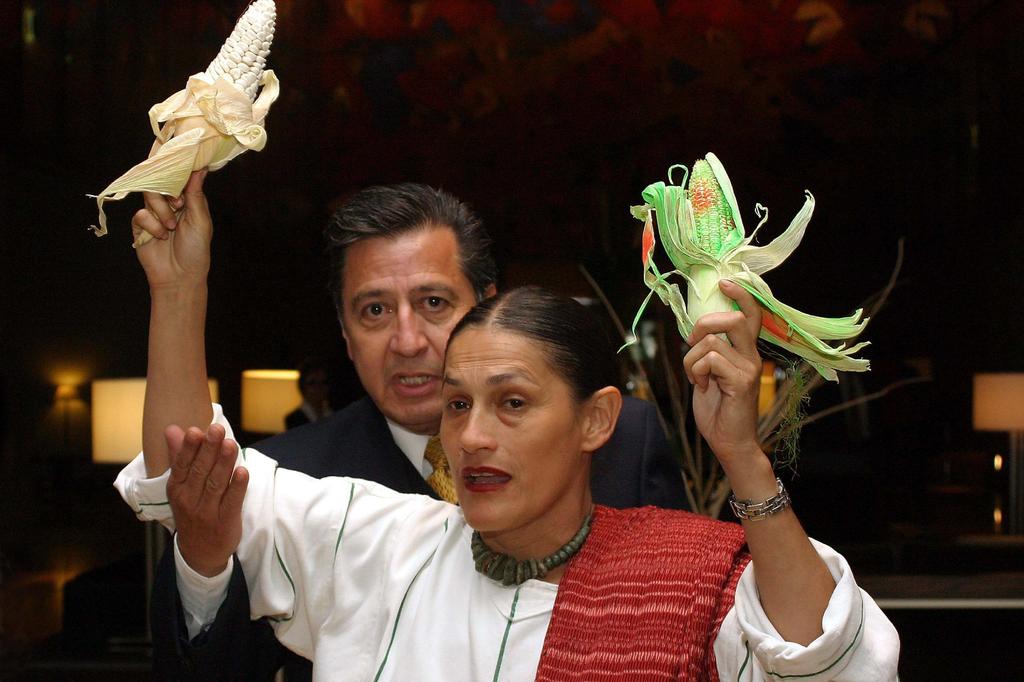 Jesusa Rodríguez presenta iniciativa para salvar al maíz