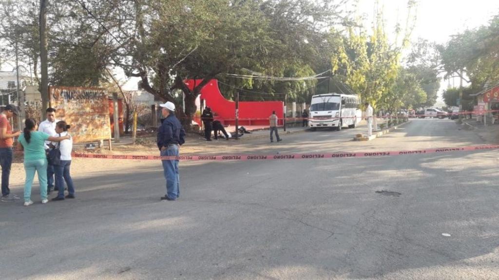 Disparan contra autobús y matan a cuatro custodios en Morelos