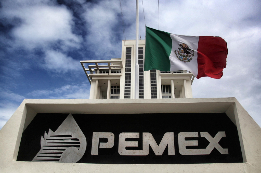 Acuerdan reestructura de Pemex