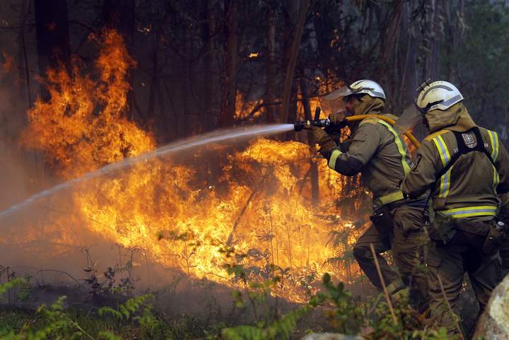 México combate 130 incendios en 20 estados