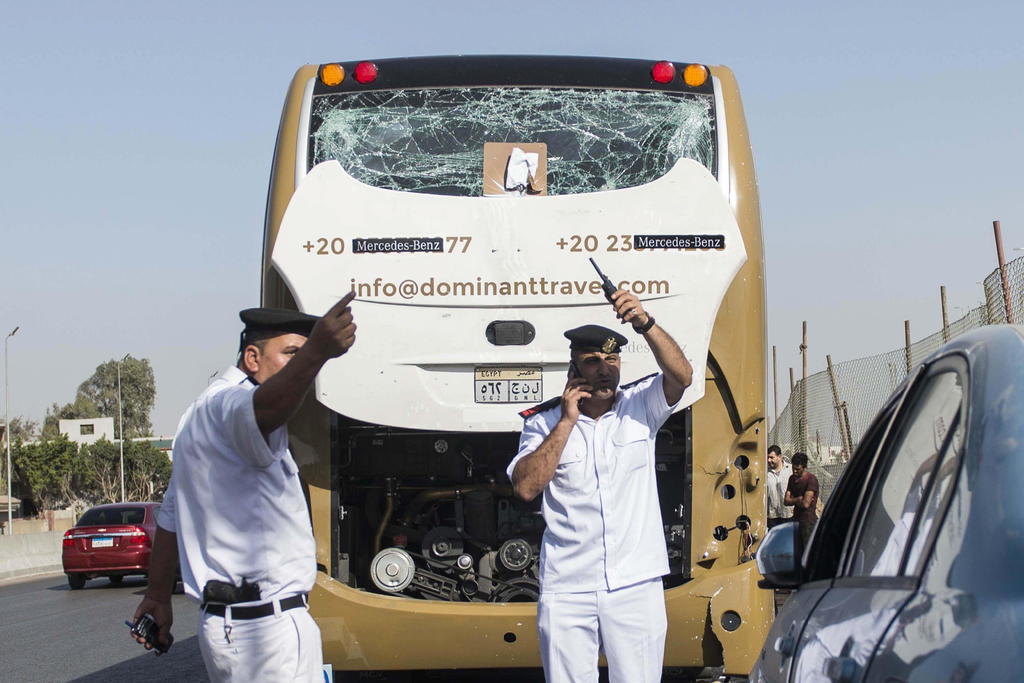Explosión junto a autobús de turistas en Egipto deja varios heridos