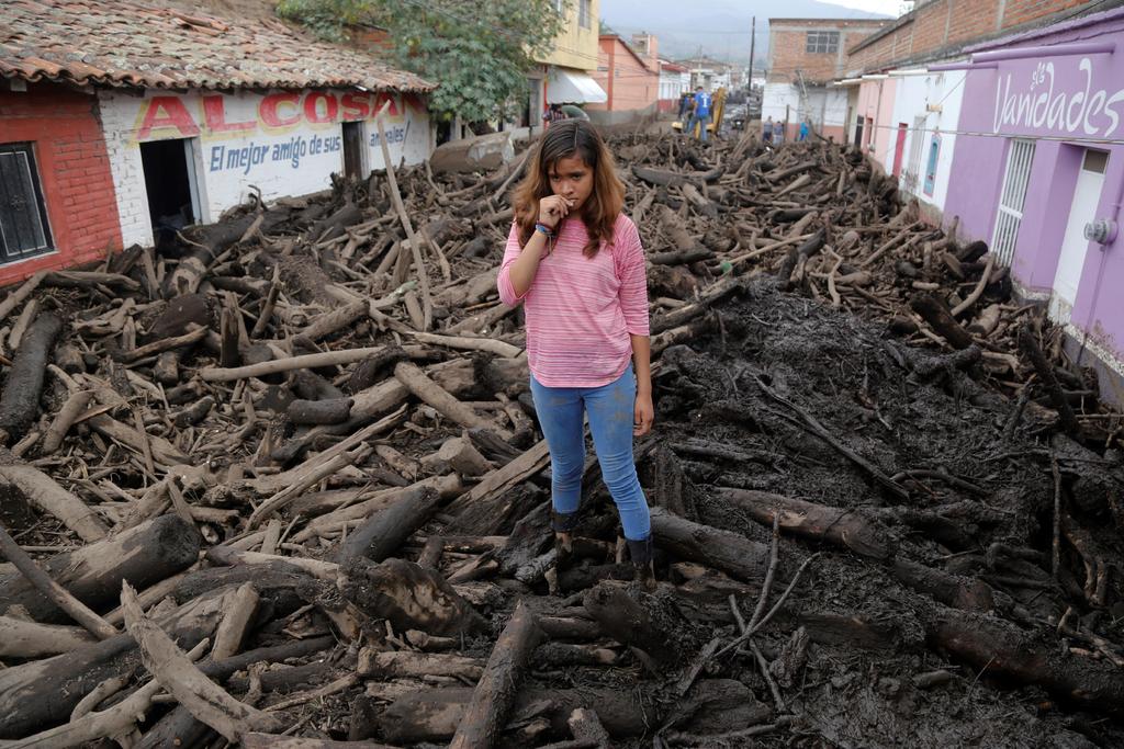 Sigue búsqueda de desaparecidos por desborde de río en Jalisco