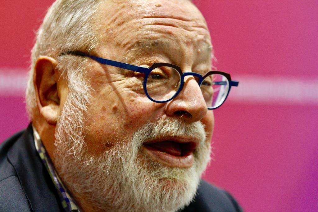 1947: Nace Fernando Savater, reconocido escritor, filósofo, novelista y ensayista