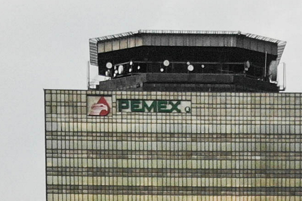 Asesoran a Pemex sin experiencia