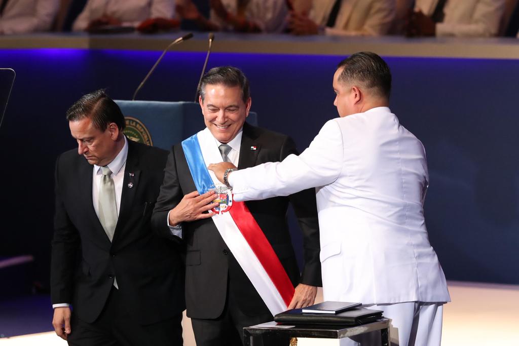 Asume Cortizo como presidente de Panamá con grandes desafíos
