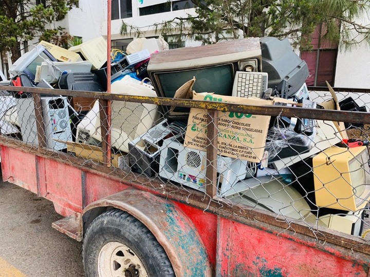 Recuperan basura electrónica