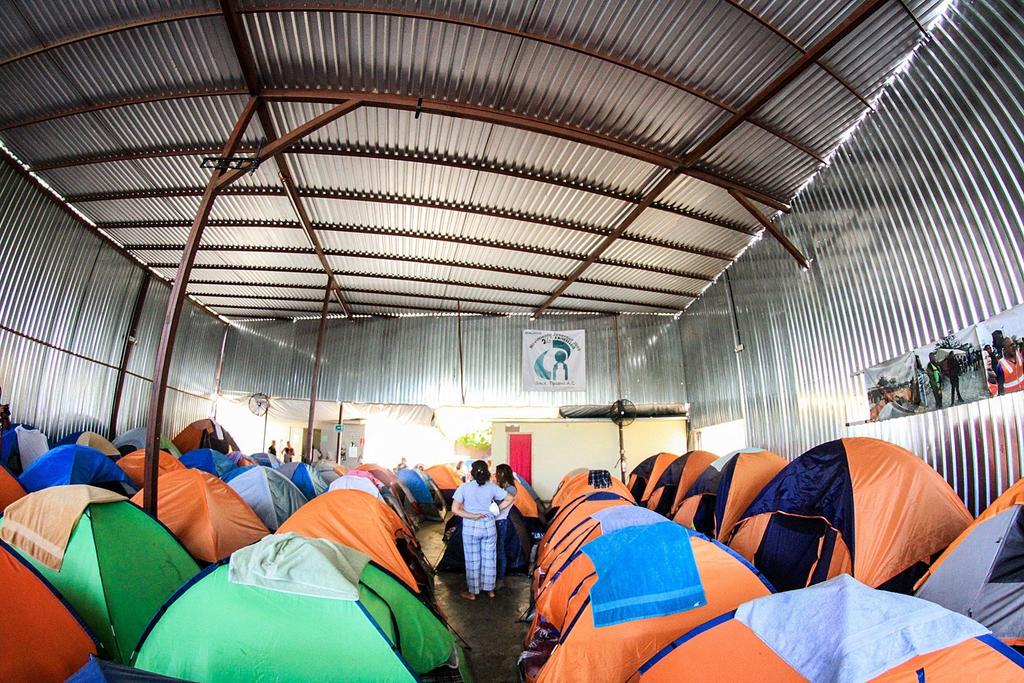 Condenan decisión de mantener a migrantes en Tamaulipas