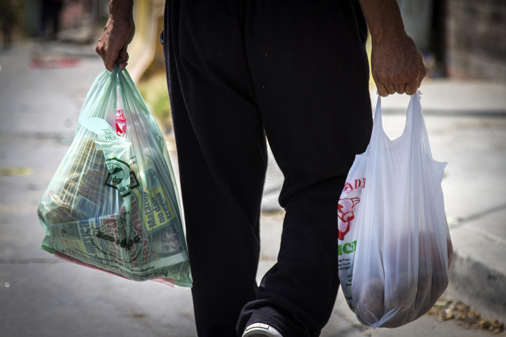 Europa lidera lucha contra bolsas de plástico de un solo uso