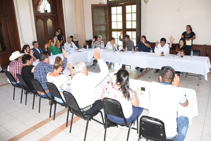 Autorizan no celebrar sesiones de Cabildo