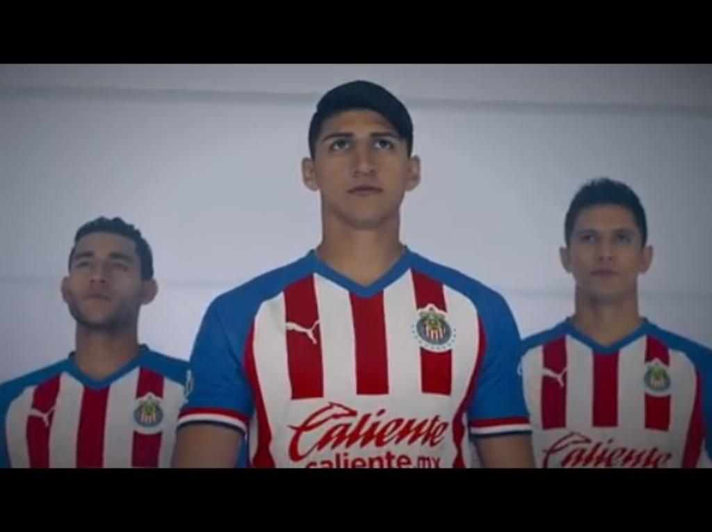 Chivas presume su nueva armadura para el Apertura 2019