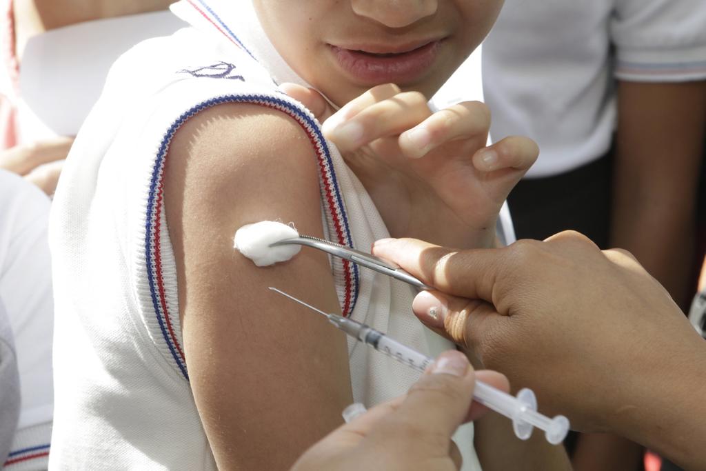 Veinte millones de niños se quedan sin vacunar cada año