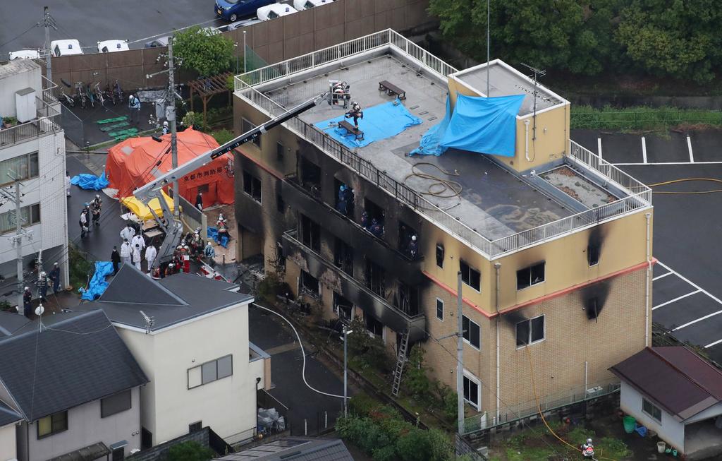 Suman 33 muertos por incendio provocado en Japón