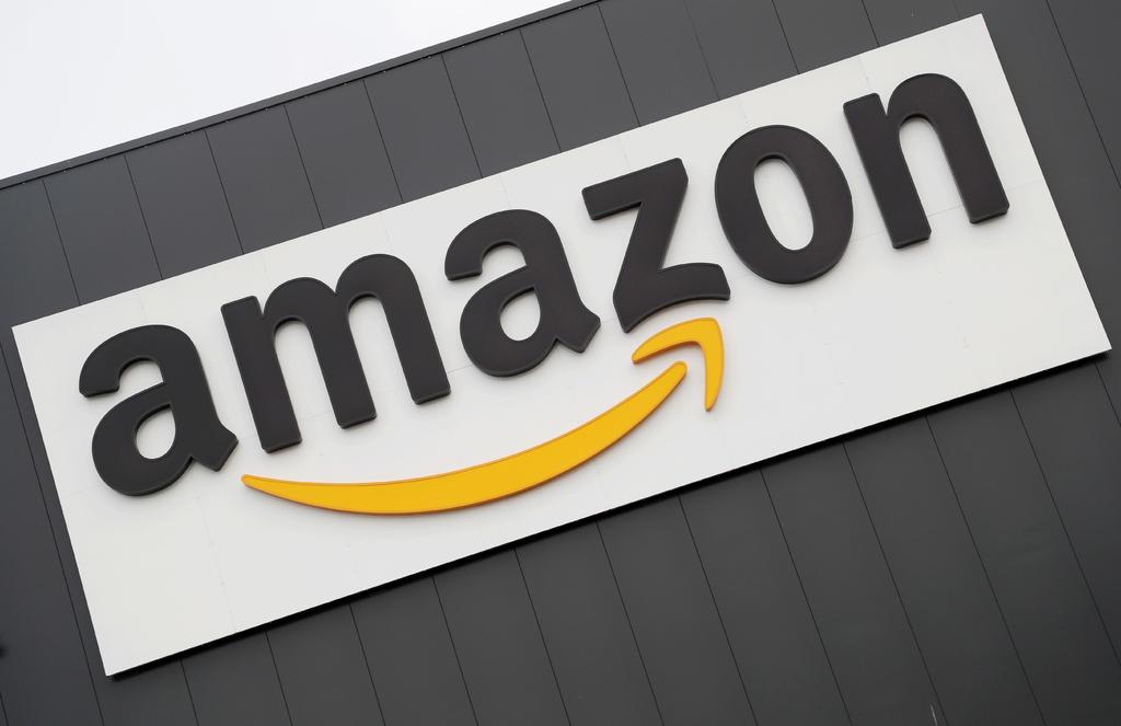Pide Trump revisar posible contrato del Pentágono con Amazon