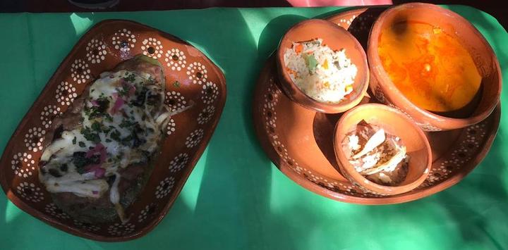 Dan promoción a la comida tradicional